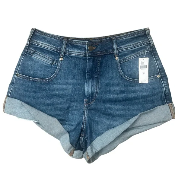 NWT Anthropologie Pilcro Rolled Denim Shorts - Picture 5 of 7
